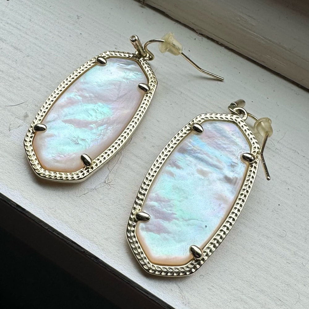 Kendra Scott Danielle Earrings